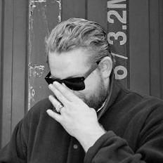 HADE - hhv.de mag Artist & Partner Vinyl Charts of 2015 HADE - hhv.de mag Artist & Partner Vinyl Charts of 2015
