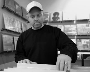 DJ Shadow @HHV Store